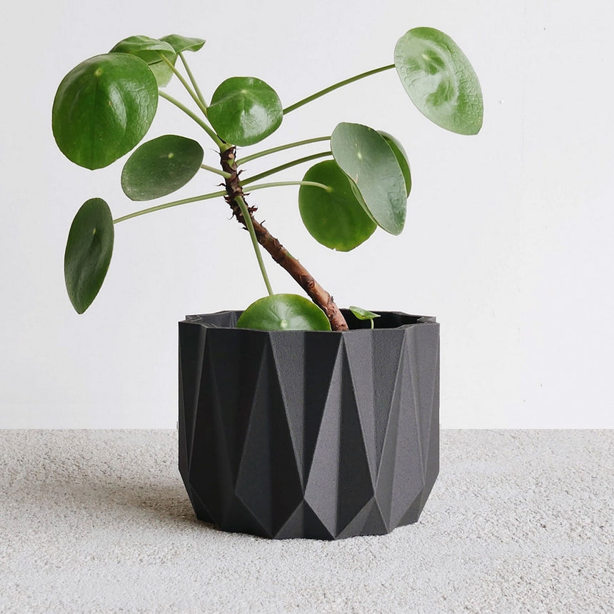 MINIMUM DESIGN - Origami pot "black"