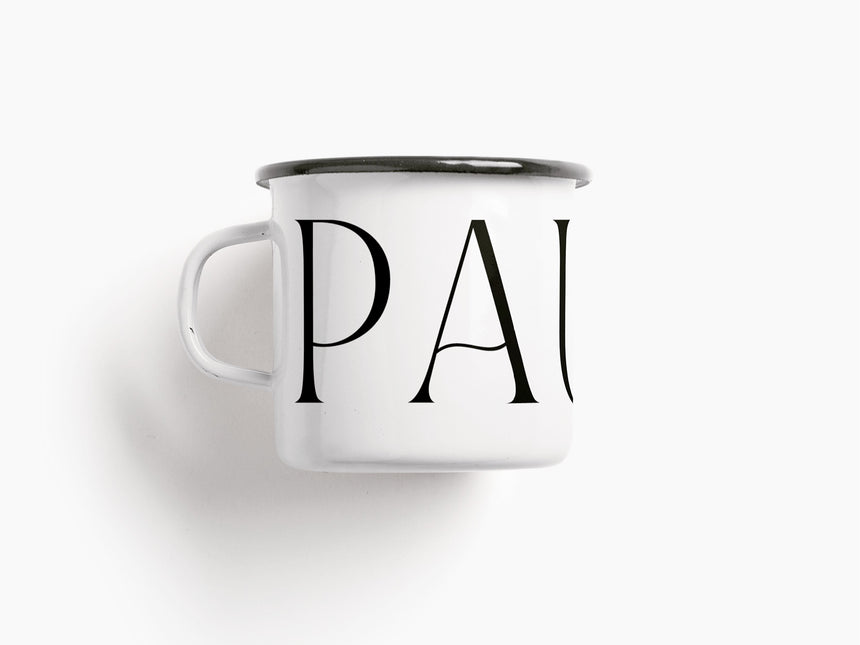 Tasse aus Emaille / Pause