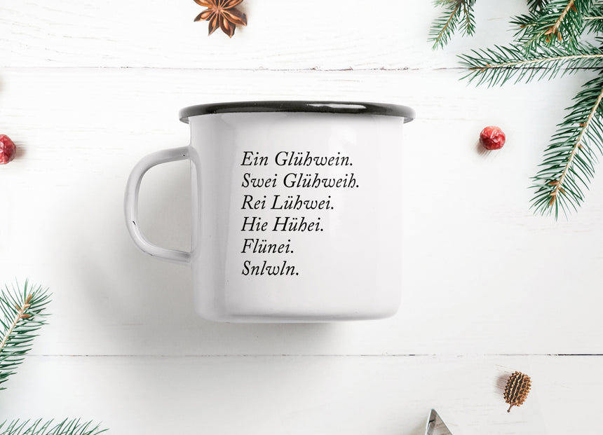 Tasse aus Emaille / Glühwein