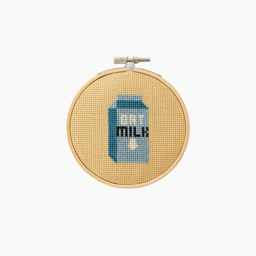 Cotton Clara - Mini embroidery set "Oat Milk"