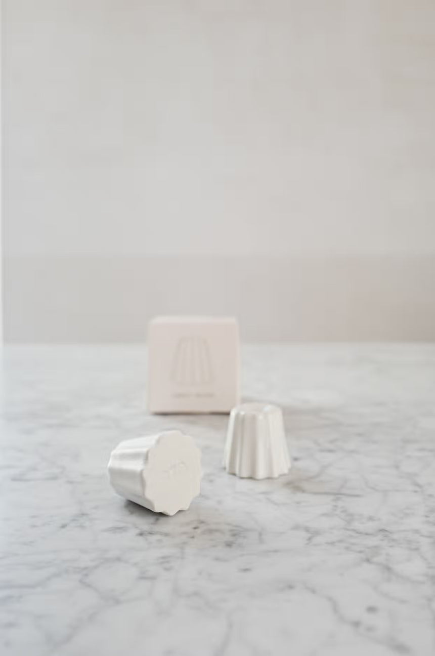 OVO Things - Candle holder made of porcelain "white"